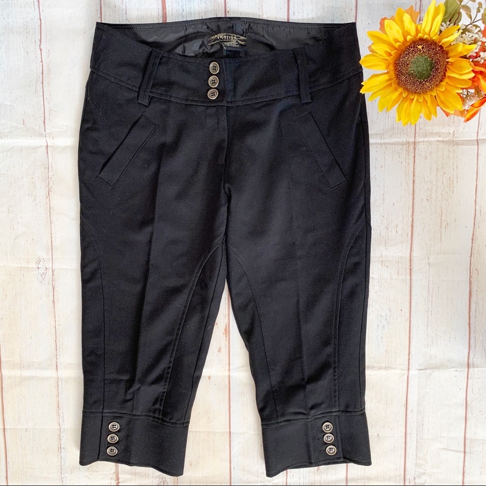 Vertigo Black Tailored Capri Dress Pants